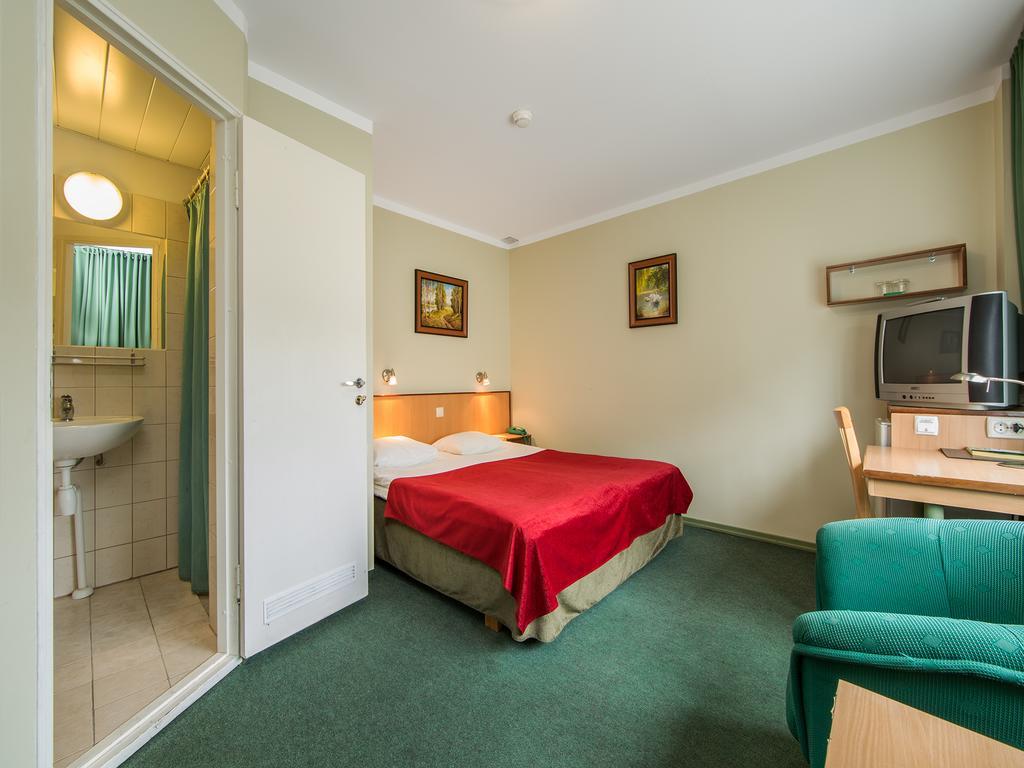 Arabella Hotel Курессааре Екстер'єр фото